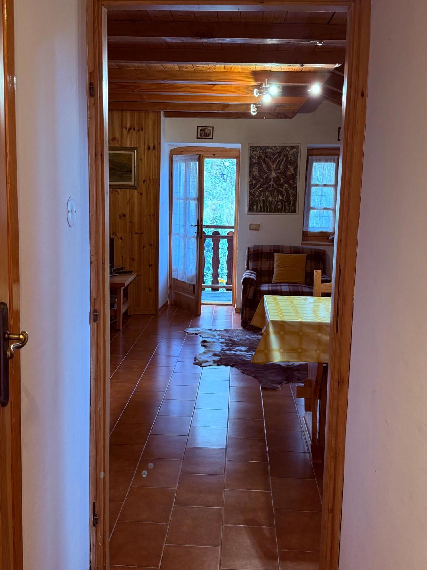 Casa Vacanze Nora Chamois Eksteriør billede