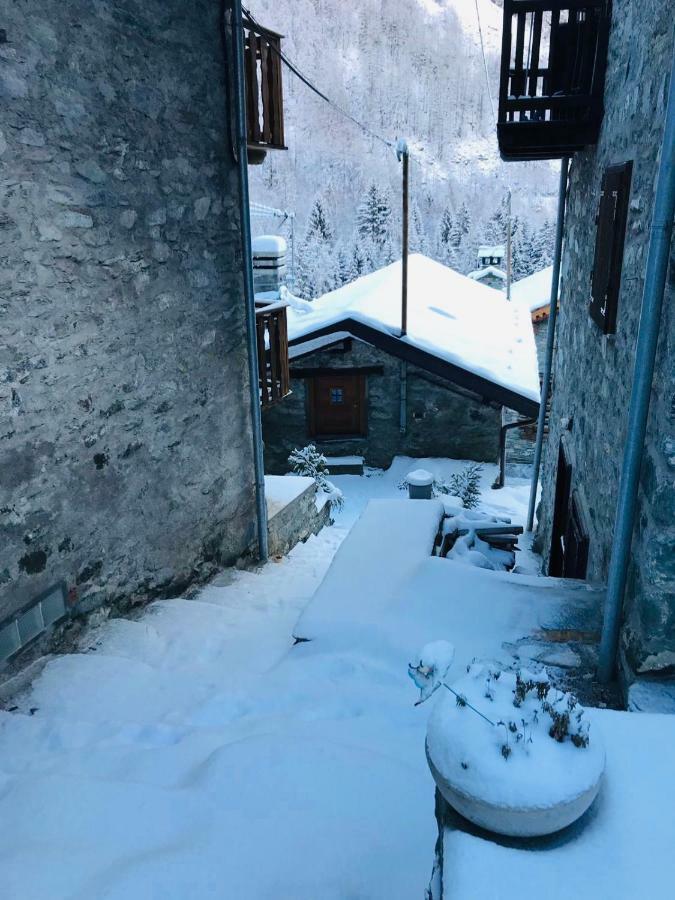 Casa Vacanze Nora Chamois Eksteriør billede